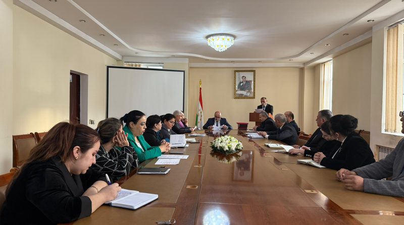 БАРГУЗОРИИ ҶАЛАСАИ ТАНТАНВӢ БАХШИДА БА 31-УМИН СОЛГАРДИ ҚАБУЛИ КОНСТИТУТСИЯИ ҶУМҲУРИИ ТОҶИКИСТОН ДАР СУДИ КОНСТИТУТСИОНӢ