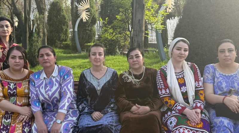 «Тоҷикона мепӯшем»